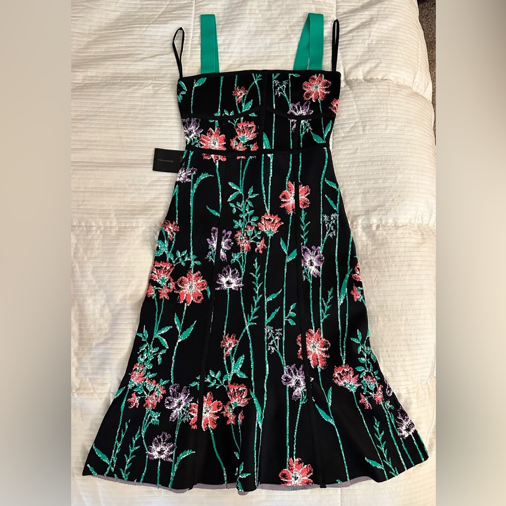 BCBGMAXAZRIA Floral Midi Knit Dress 👗 Medium ❤️ HL - Picture 8 of 14